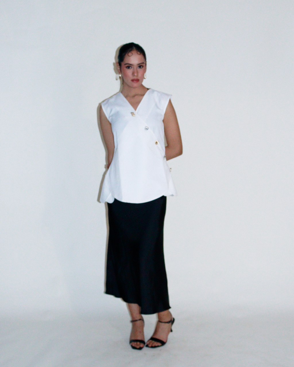 THE EXECUTIVE DRAPE